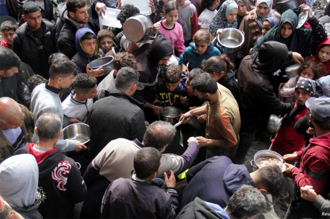 مسؤول فلسطيني لـ «العدل الدولية»: إسرائيل تستخدم الحصار «سلاح حرب»