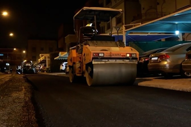 «الأشغال»: مواصلة أعمال صيانة الطرق في «عبدالله المبارك»