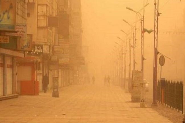 غبار العراق يغطي سماء إيران