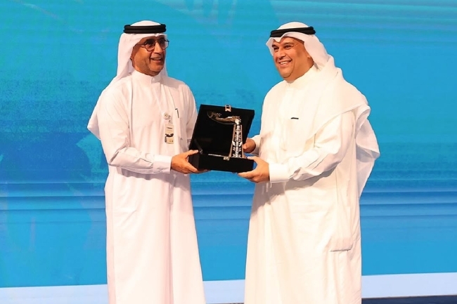 المنصور: القراء في الإمارات يهتمون بالإصدارات الكويتية والخليجية
