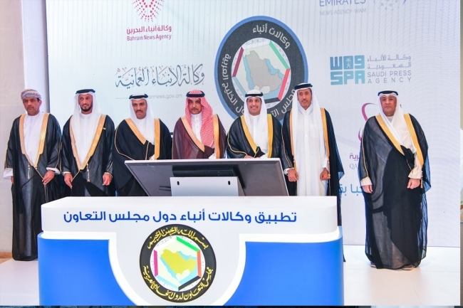 وزير الإعلام: المتغيرات الدولية تتطلب التكاتف الخليجي
