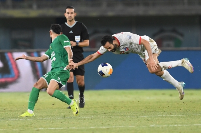 الكويت والعربي يسعيان لتصحيح الأخطاء قبل النهائي