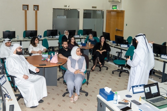 مركز «كونا» يطلق برنامج «الذكاء الاصطناعي»
