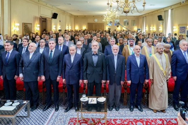 خامنئي يريد حلاً مع واشنطن وفق السيناريو السعودي لا الليبي