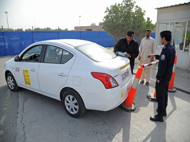 «الداخلية»: حجز موعد اختبار رخصة القيادة عبر «سهل»