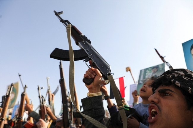 «الحوثي»: استهدفنا مطار بن غوريون الإسرائيلي بصاروخ فرط صوتي