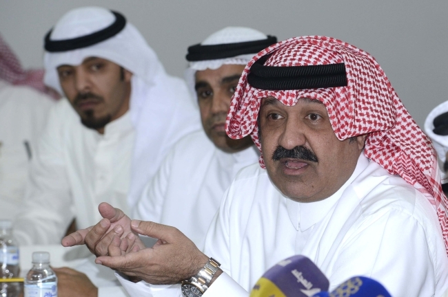 اليوسف: الفرق المتأهلة لنصف النهائي فائزة بشرف مصافحة سمو الأمير