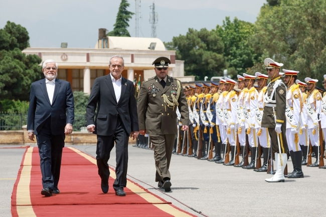 بزشكيان يتسلم مقترح ترامب الجديد