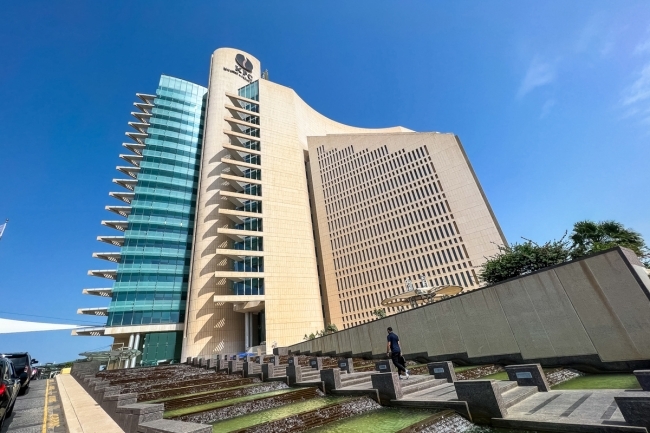 مؤسسة البترول تعلن أسعار الغاز المسال لشهر يونيو المقبل