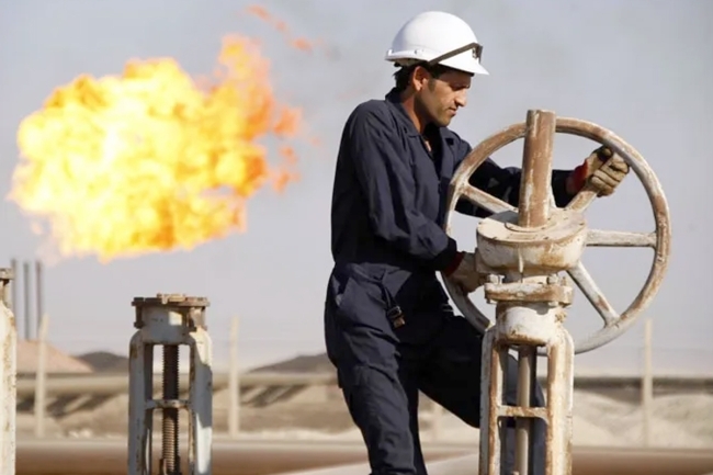 1.18 مليار دينار إيرادات نفطية مفترض تحقيقها في مايو