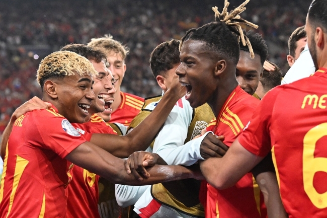 دوري الأمم الأوروبية: إسبانيا تهزم فرنسا 5-4 وتبلغ النهائي