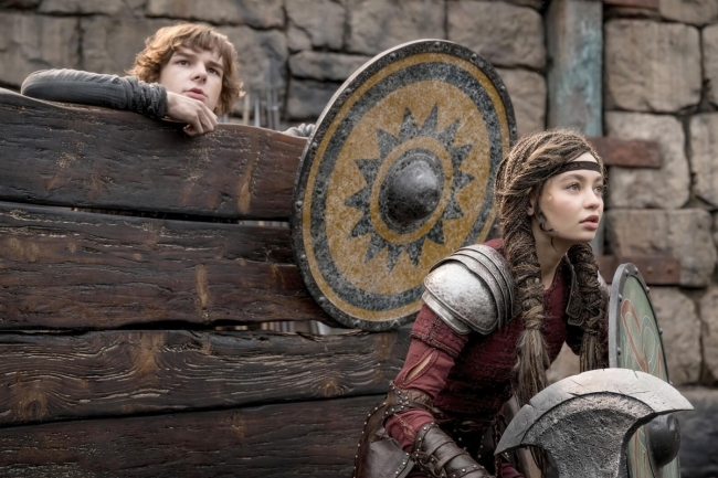 فيلم «Dragon» يتصدر شباك التذاكر