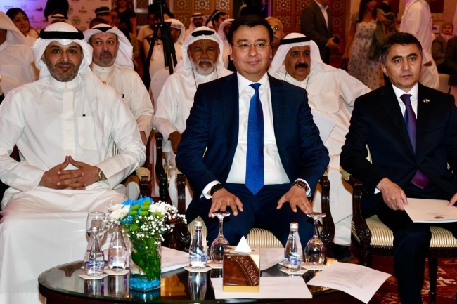 «الإعلام»: نتطلع إلى الشراكة السياحية مع أوزبكستان