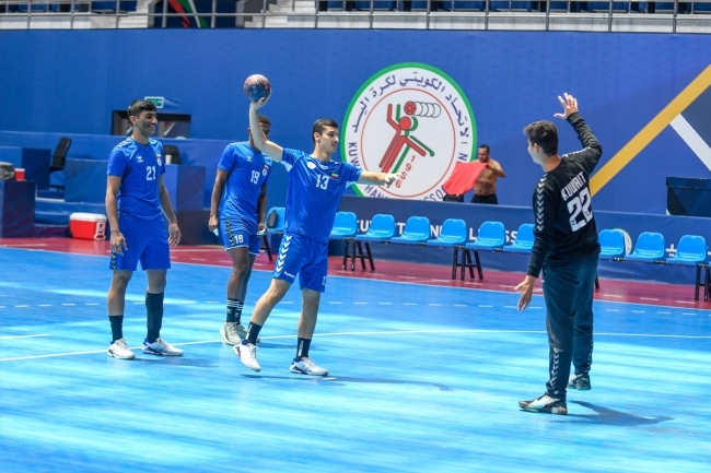 منتخب ناشئي اليد يواصل تدريباته بمعسكر كرواتيا