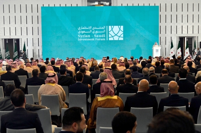 السعودية تطلق قطار إعمار سورية بأكبر شراكة اقتصادية