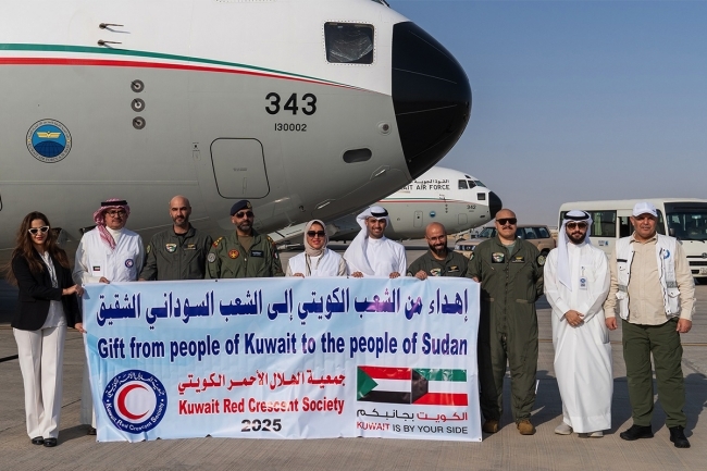 طائرة إغاثية كويتية إلى السودان بـ40 طناً من المواد المتنوعة