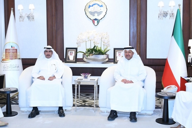 الناصر بحث مع وكيل «الأشغال» تطوير الطرق والمشاريع التنموية