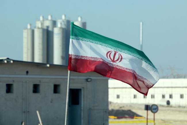 «الثلاثي الأوروبي» لطهران: يدنا على «الزناد» ولن تمتلكوا أسلحة نووية تحت أي ظرف