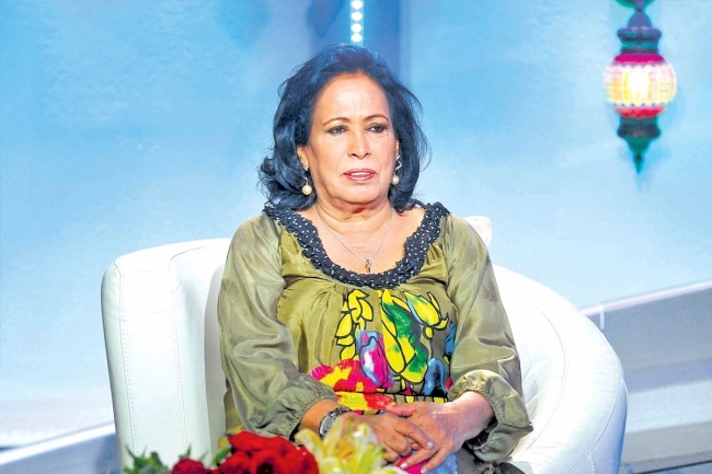 فنانون وإعلاميون يدعمون حياة الفهد في مرضها
