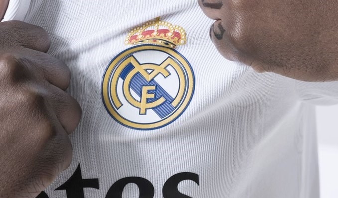 ريال مدريد يواصل مطاردة برشلونة قبل الكلاسيكو الحاسم