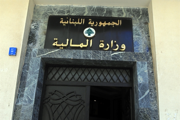 جابر وجه كتباً إلى عددٍ من الوزارات المعنية بالمساهمة في خطط الإصلاح والرؤية الإستراتيجية متوسطة الأجل