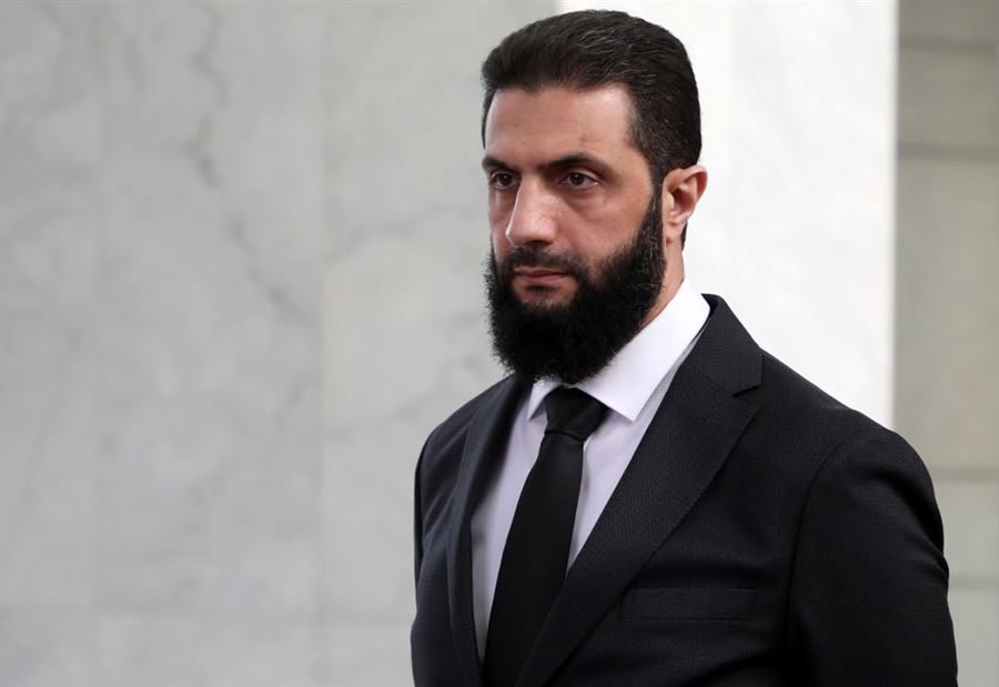 جنبلاط يلتقي الرئيس السوري أحمد الشرع في قصر الشعب