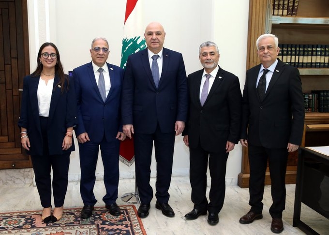 الرئيس عون لوفد الجامعة اللبنانية الثقافية في العالم: المغتربون اللبنانيون دعامة قوية للاقتصاد اللبناني