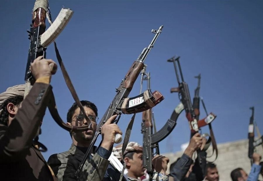 معلومات صحفية: غارات أميركية قتلت عبد الخالق الحوثي شقيق زعيم الحوثيين إلى جانب حارسه الشخصي وقيادات من التنظيم