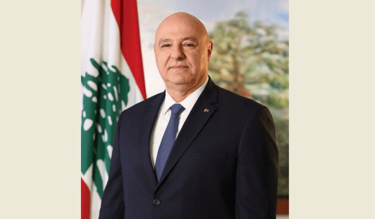 وصول رئيس الجمهورية العماد جوزاف عون واللبنانية الأولى السيدة نعمت عون إلى جامعة الروح القدس – الكسليك للمشاركة في رتبة سجدة الصليب
