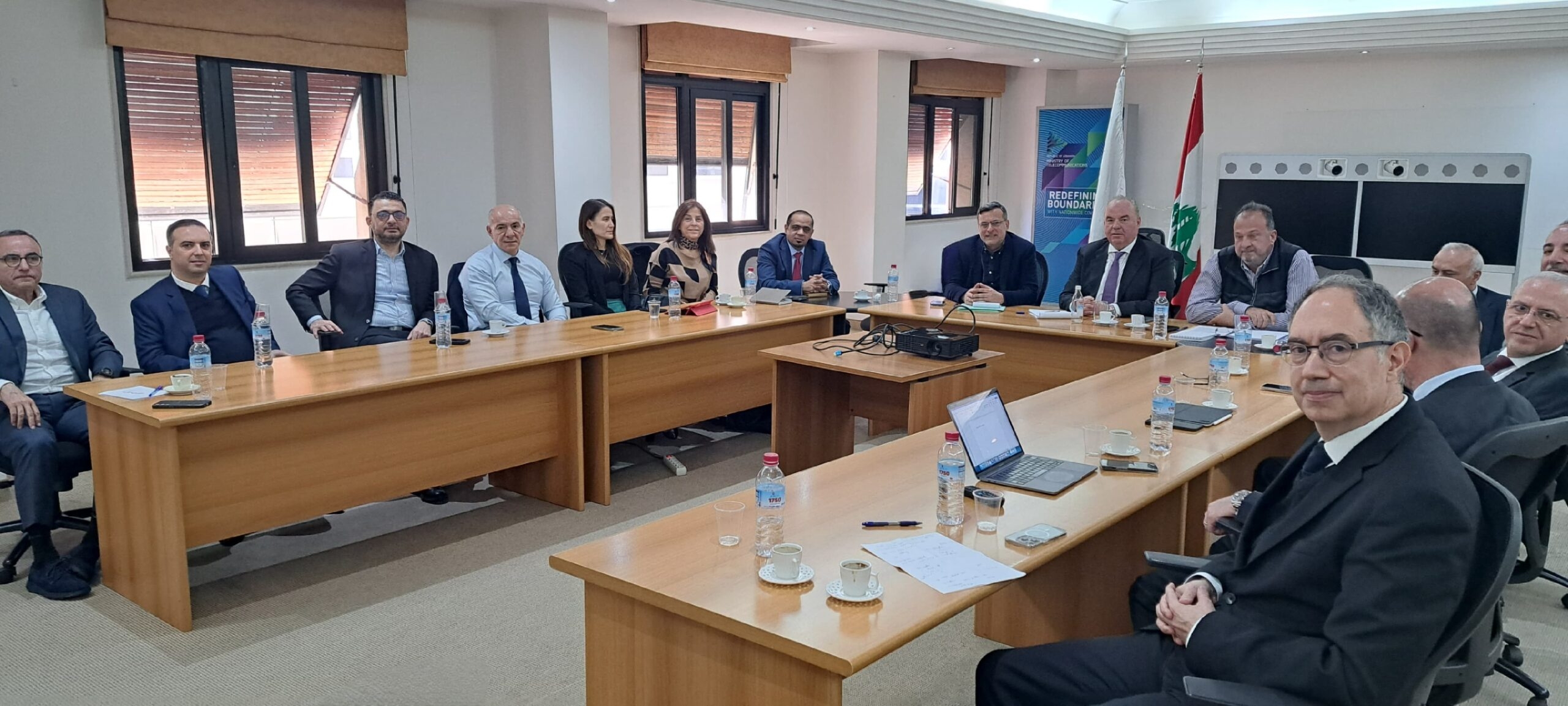 الحاج استعرض مع ناقلي خدمات الداتا DSP الإنترنت في لبنان المشاكل التي يعانيها القطاع وسبل تنظيمة وضبط حسن سير العمل فيه