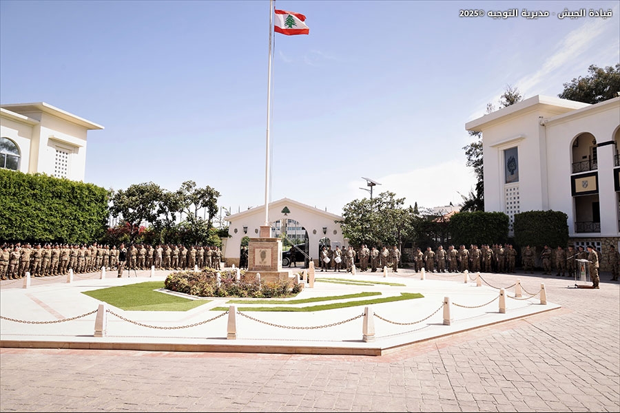 قائد الجيش يحضر افتتاح متحف الكلية الحربية(بالصور)