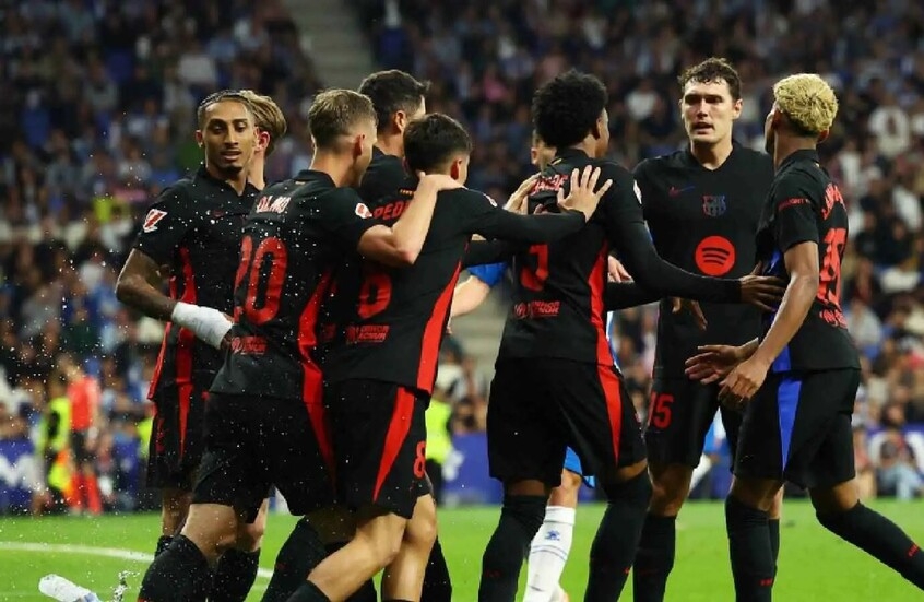 نجوم برشلونة يحتفلون بلقب الدوري الإسباني في المستشفى!