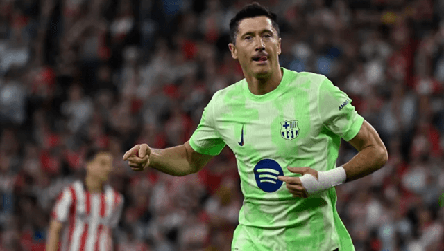 ليفاندوفسكي يعلّق على احتمال رحيله عن برشلونة