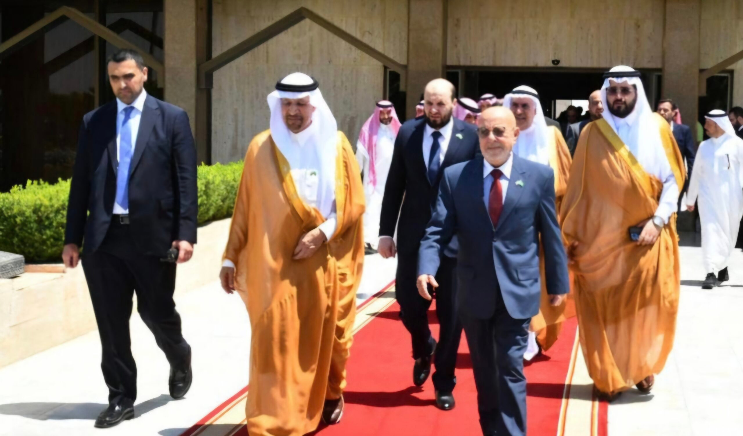 6 مليارات دولار و50 ألف وظيفة في منتدى الاستثمار السوري