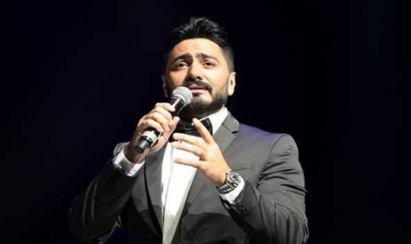 تامر حسني يشوّق جمهوره لفيلمه الجديد ريستارت مع هنا الزاهد