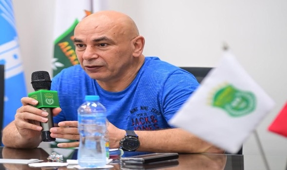 حسام حسن يرفض عودة أحمد حجازي إلى منتخب مصر رغم إصابة عبد المنعم