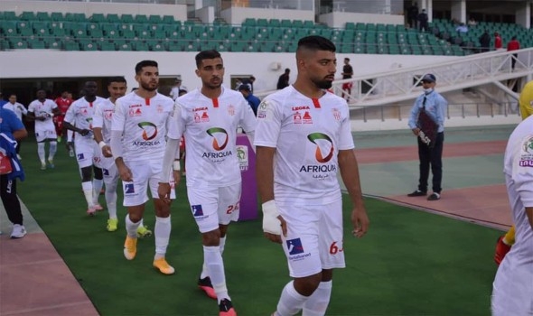 اتحاد تواركة يقلب الطاولة على حسنية أكادير ويخطف فوزًا ثمينًا 2-1