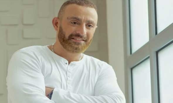 أحمد السقا يفجّر مفاجآت عن منشور طلاقه وعلاقته بطليقته