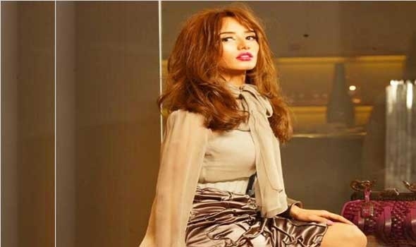 زينة تعود الى تصوير مشاهدها في فيلم "الشيطان شاطر"