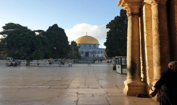 مستعمرون بقيادة المتطرف "غليك" يقتحمون المسجد الأقصى بحماية من قوات الاحتلال