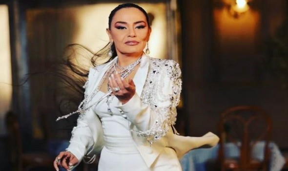 شريهان تُوجه رسالة مؤثرة الى إبنتها تالية القرآن وتُعبر عن حبها وفخرها لها