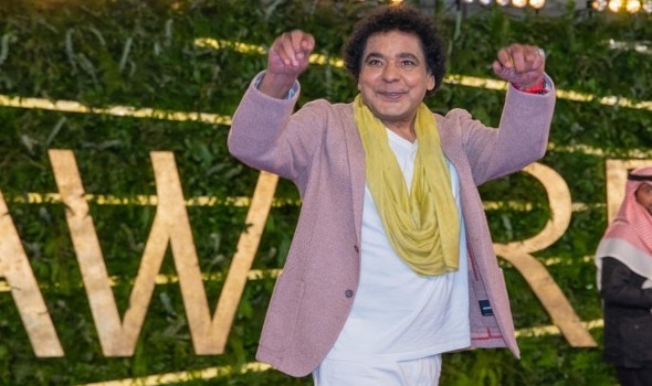 محمد منير يعلن خروجه من المستشفى بعد الأزمة الصحية التي ألمت به مؤخرا