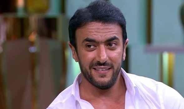 أول رد من مؤلف «فهد البطل»على الهجوم ضد أحمد العوضي