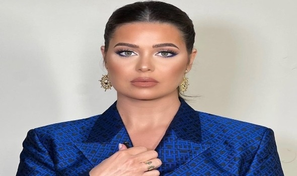 يسرا اللوزي تكشف عن تجربتها الشخصية مع أدوية الاكتئاب