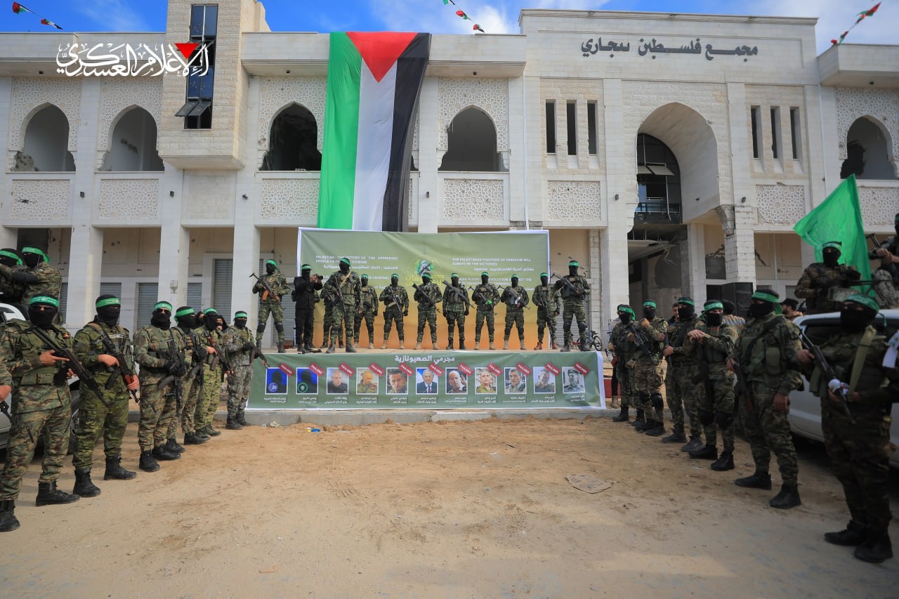 الكيان الإسرائيلي يسعى لتبادل الأسرى على دفعات دون إنهاء الحرب