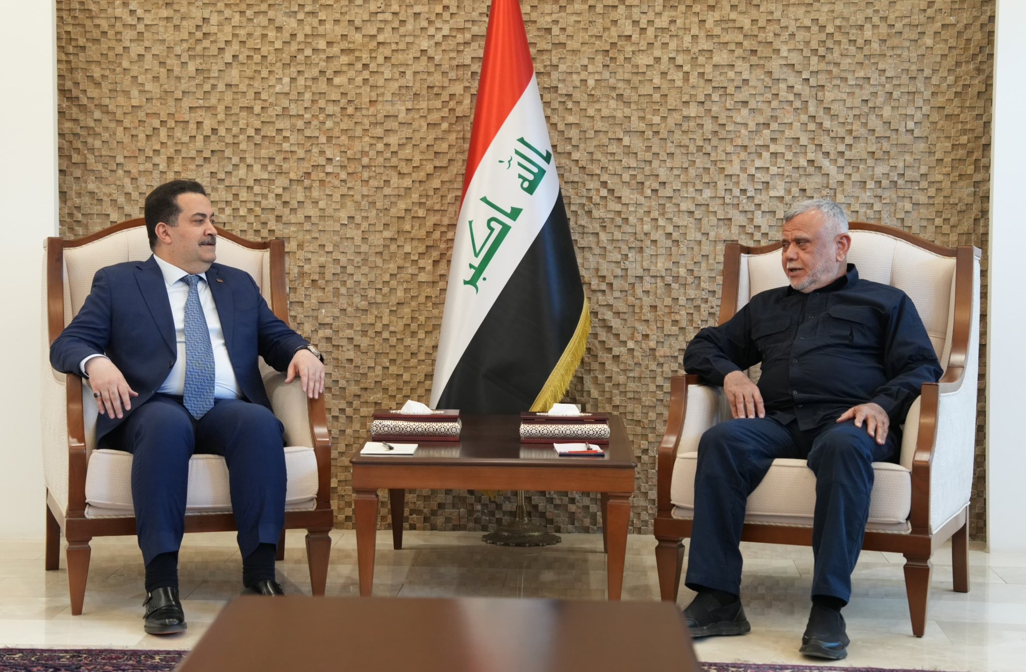 رئيس الوزراء العراقي وامين عام منظمة بدر يؤكدان على إجراء الانتخابات النيابية في موعدها المقرر