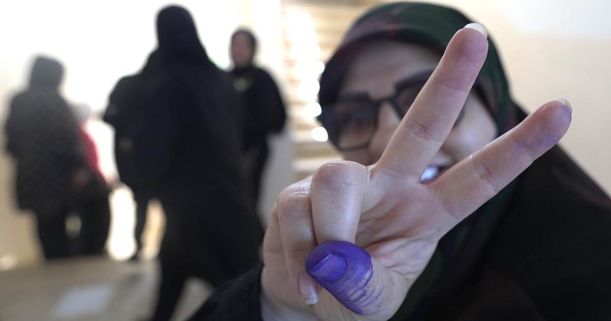 صناديق الاقتراع أُقفلت والحجار: كان تحدٍ للدولة ونجحت