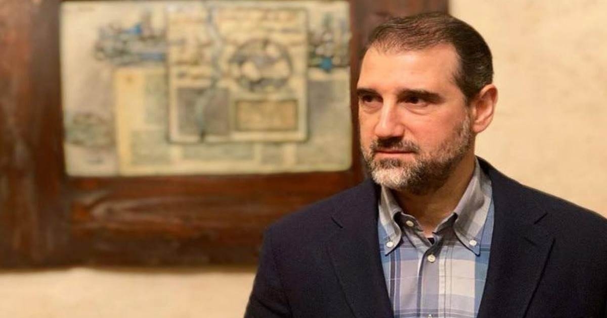 علويون يتبرّأون من رامي مخلوف: فاسد استغلّ الطائفة