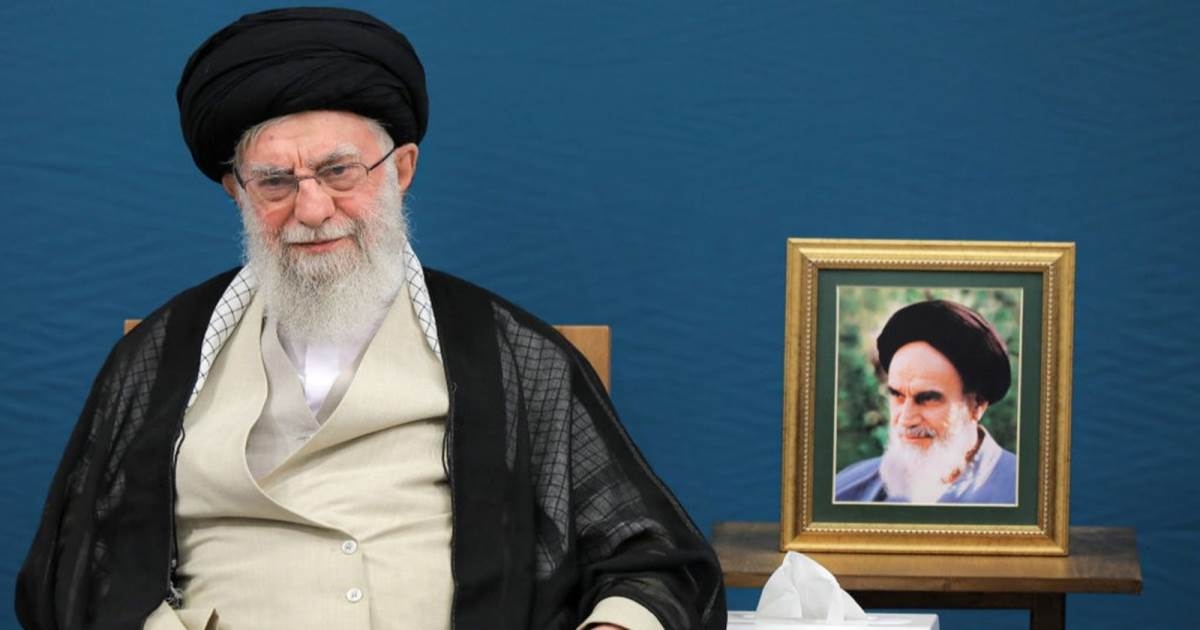 مصير خامنئي يتأرجح بين تأكيد إسرائيل ونفيها