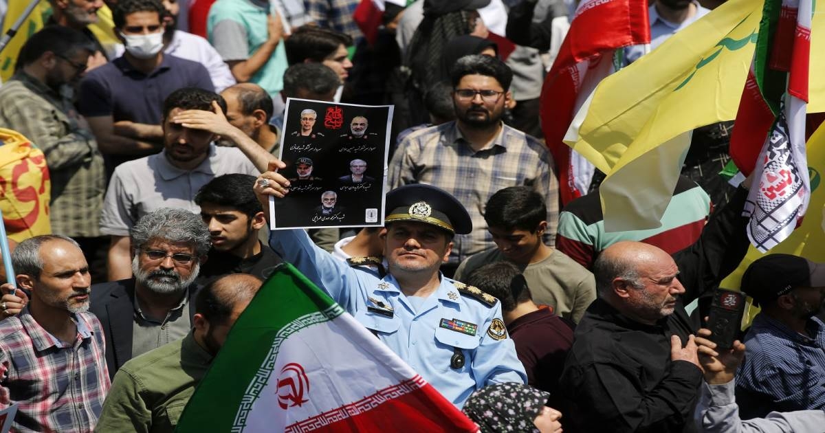 الهجوم على إيران.. بين إسقاط النظام وتدمير البرنامج النووي
